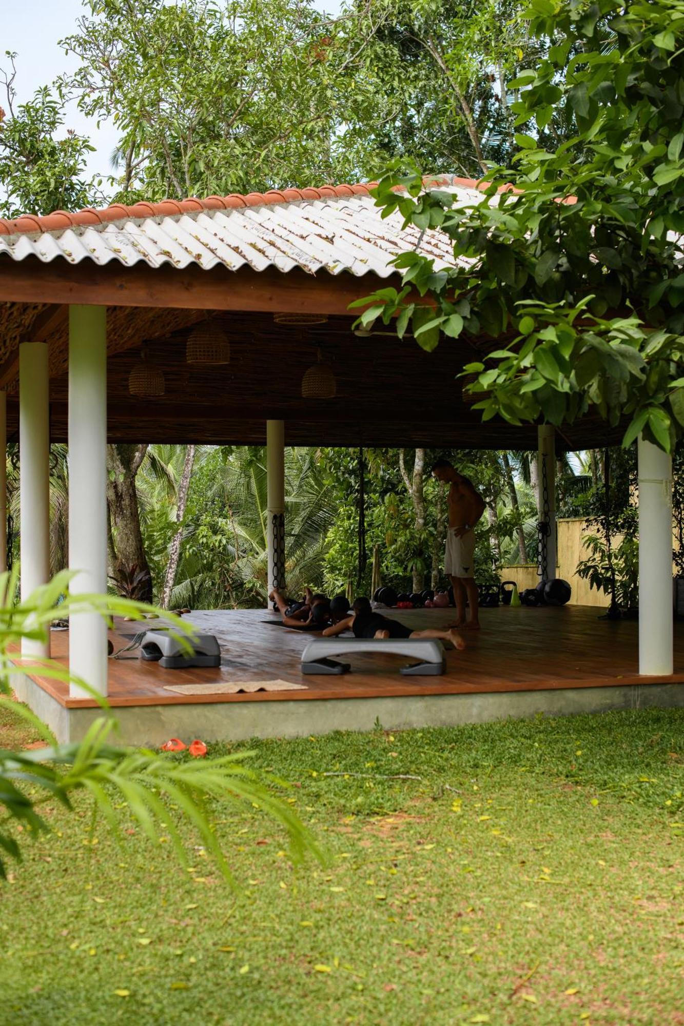 Roots Retreat Hotel Unawatuna Exterior foto